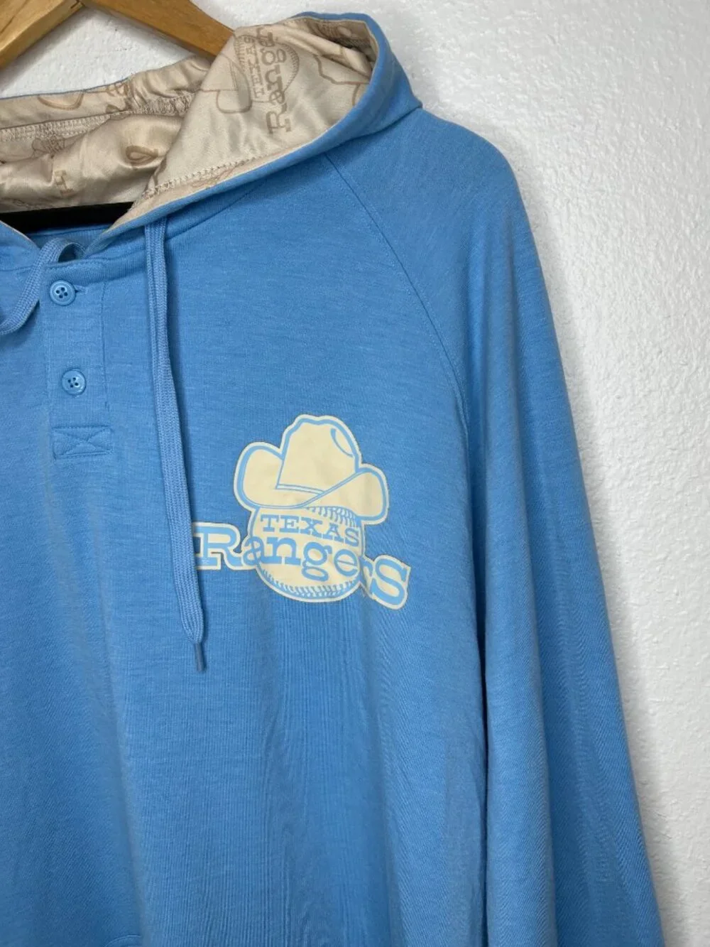 NWT Texas Rangers Blue Lightweight Henley Hoodie Men's 2XL MSRP $50